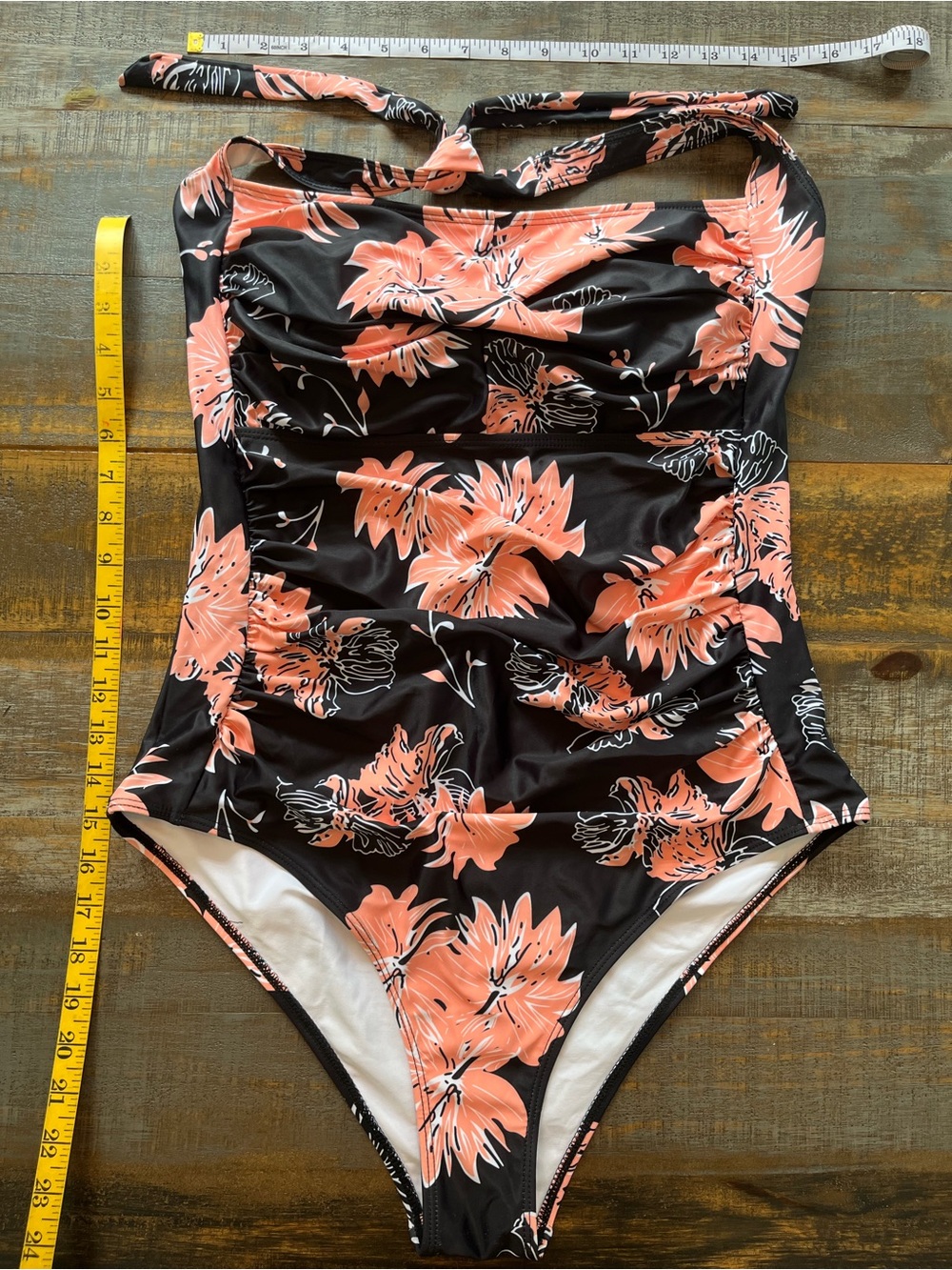 Cupshe Black One-Piece Swimsuit with Coral Floral Print